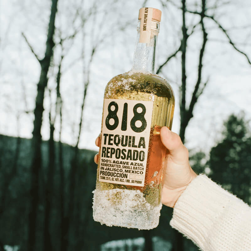 818 데킬라 레포사도 (캔달 제너 데킬라) 700ml 상세 이미지