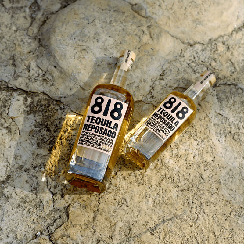 818 데킬라 레포사도 (캔달 제너 데킬라) 700ml 상세 이미지