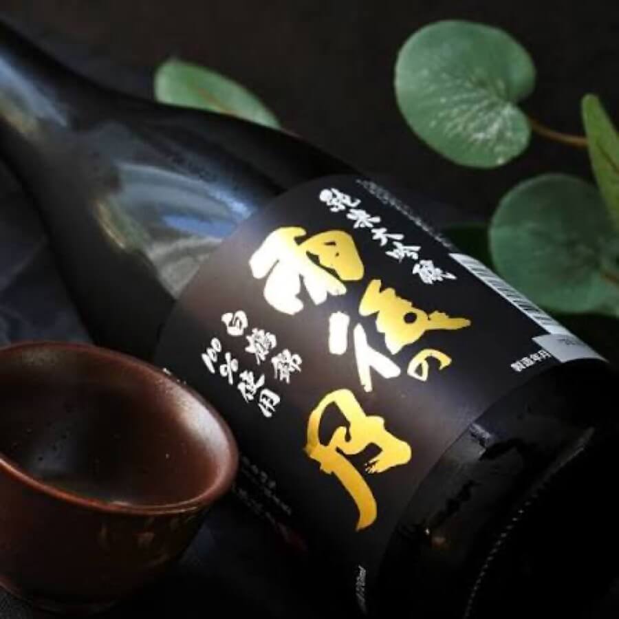 우고노츠키 준마이 다이긴죠 하쿠츠루니시키 720ml 상세 이미지