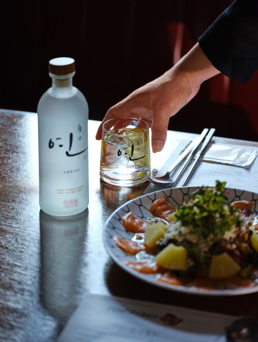 연 23% (한국형 100% 수수 발효 고량주) 350ml 상세 이미지